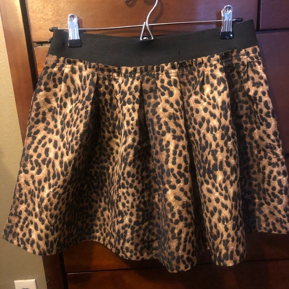 Zara Dresses & Skirts - Zara Woman Cheetah Skirt Zara Dresses & Skirts - Zara Woman Cheetah Skirt
